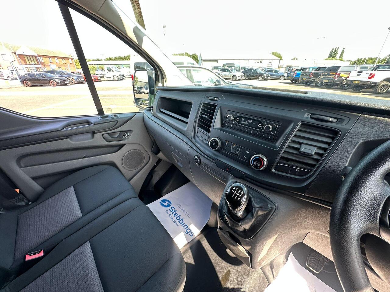 Ford Transit Custom YR19BFT