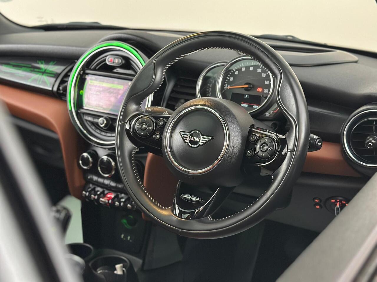 MINI Hatch LR19JVP