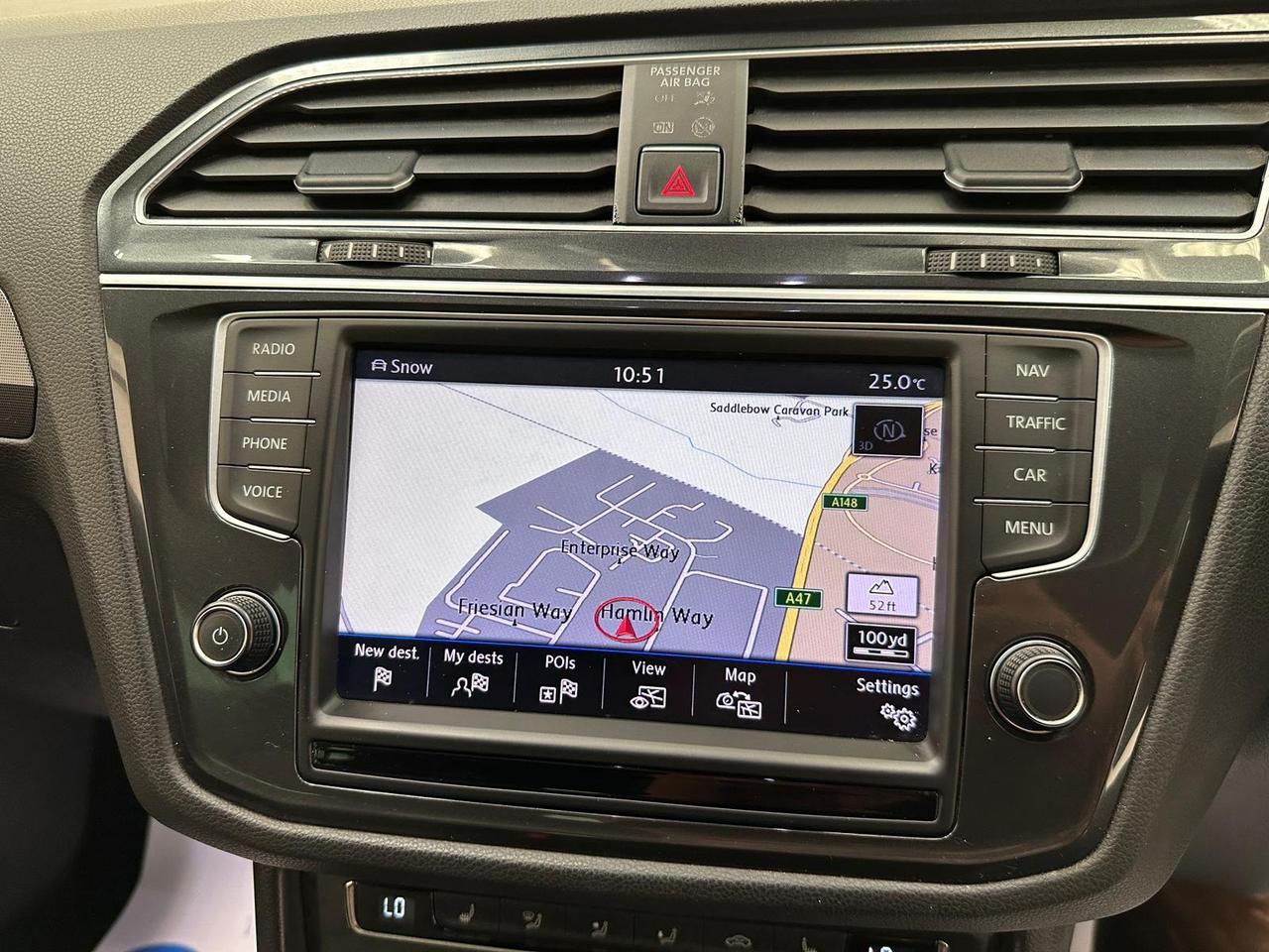 Volkswagen Tiguan AV66NHY