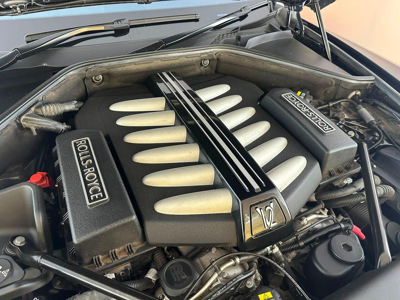 Rolls-Royce Wraith AR16AHE