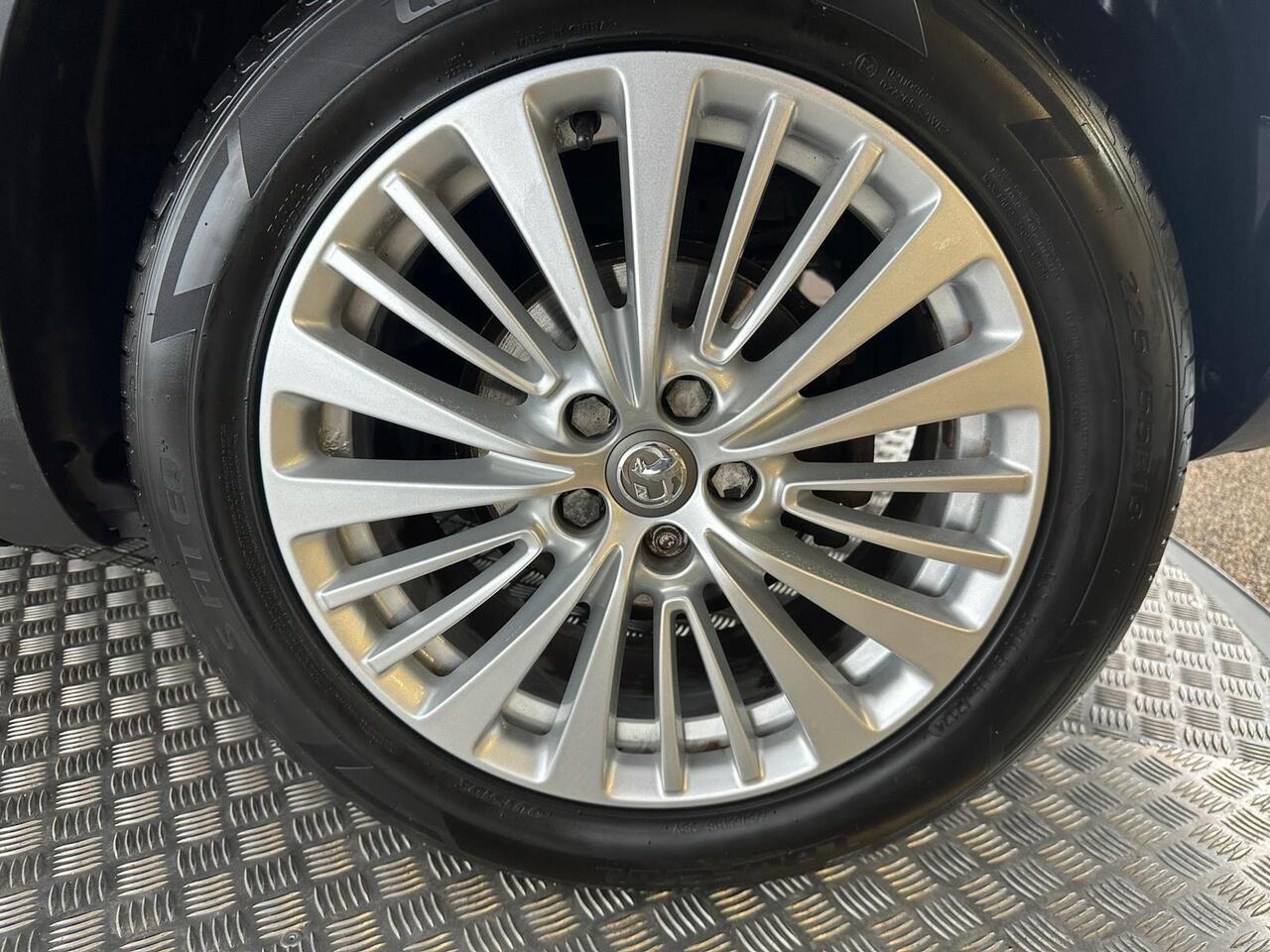 Vauxhall Grandland X BV68KKY