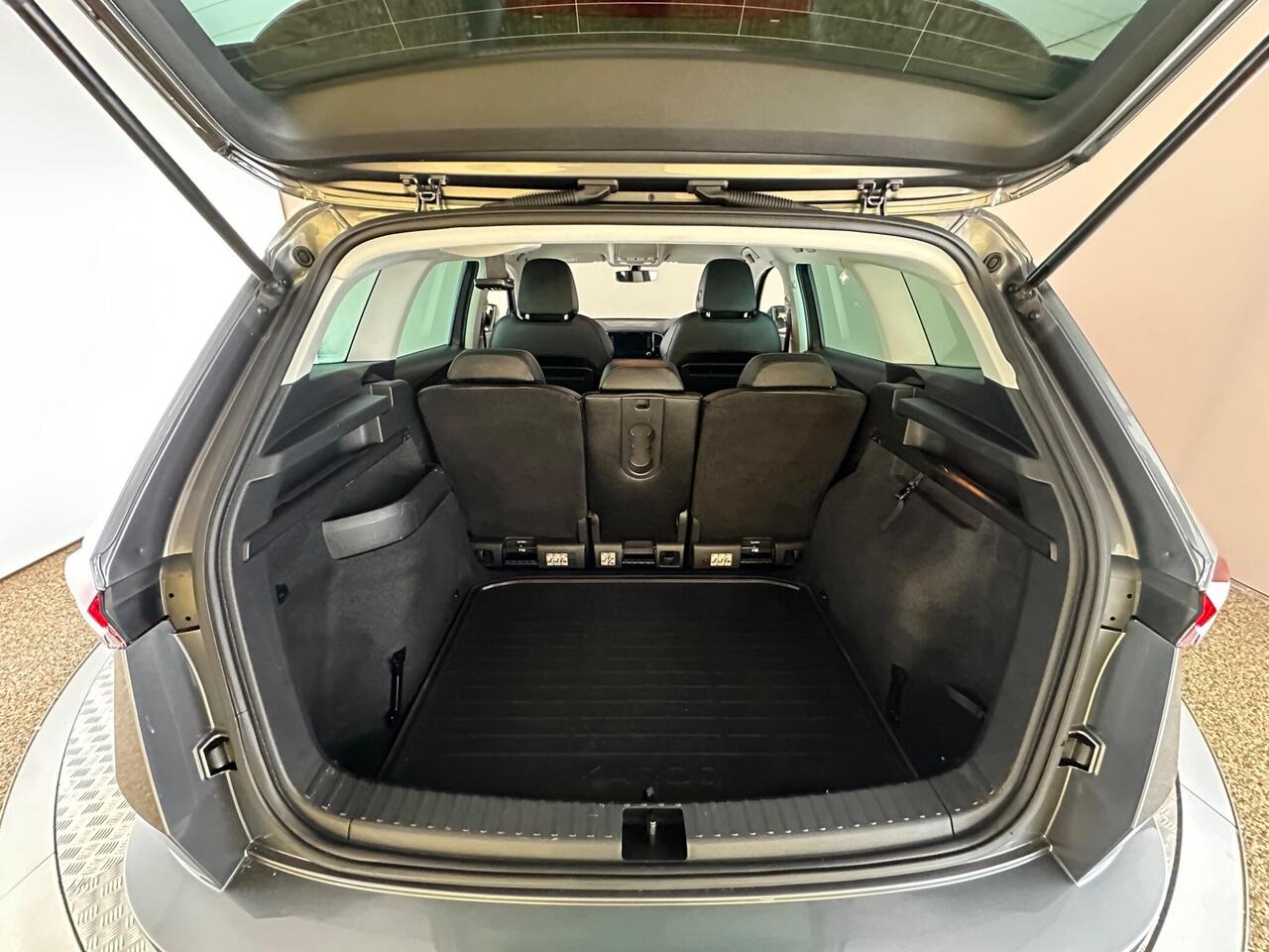 Skoda Karoq CF72HWG