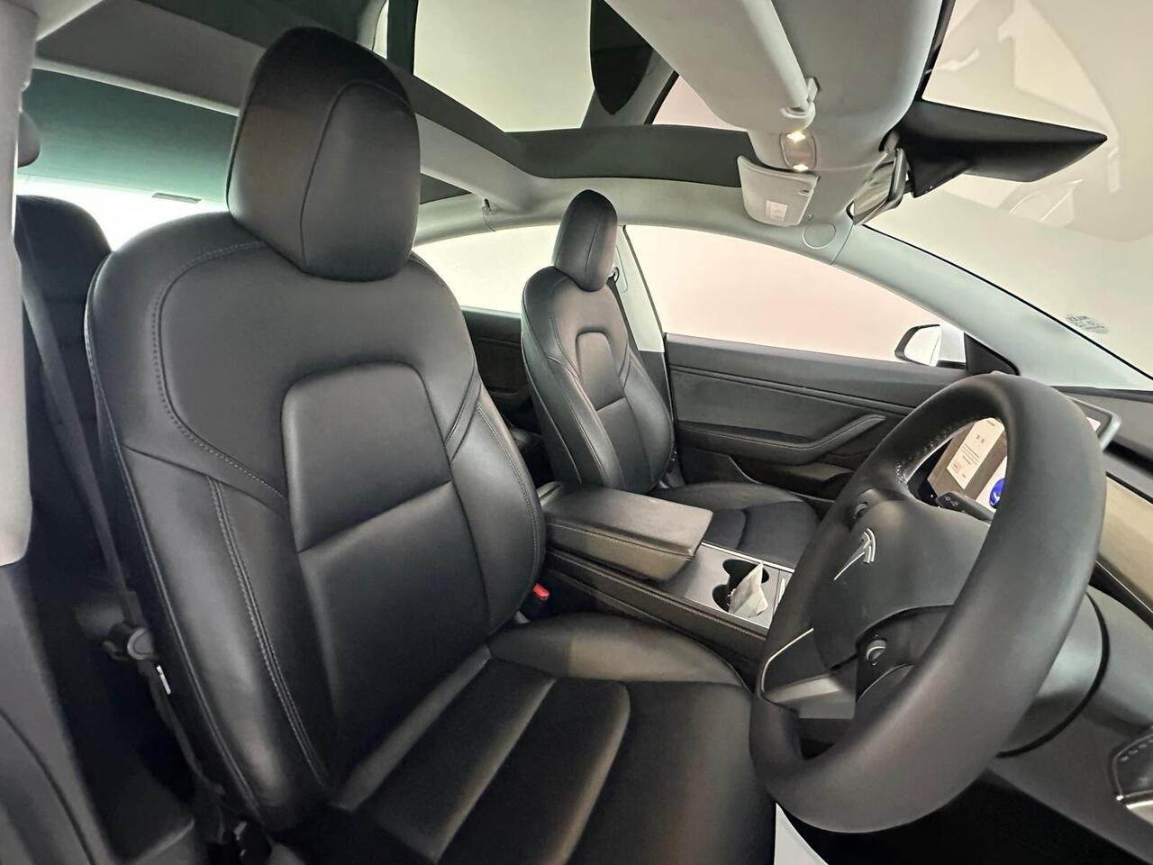 Tesla Model 3 LB70DKD