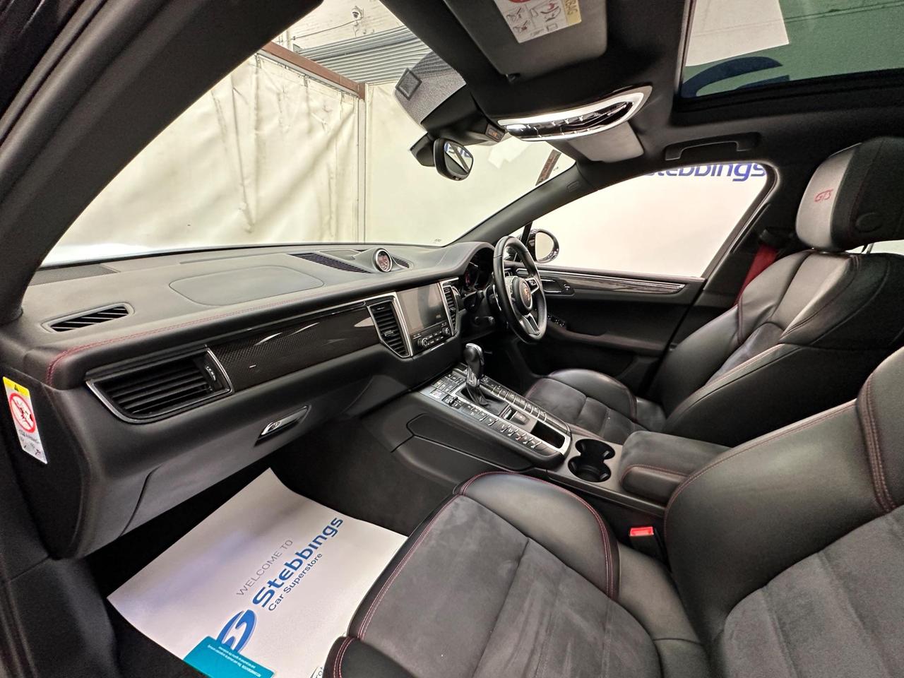 Porsche Macan WM66DZS
