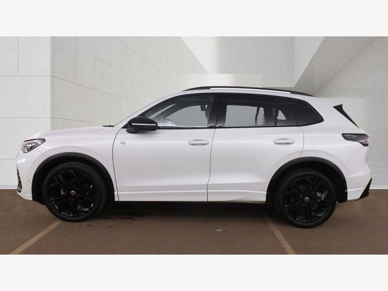 Volkswagen Tiguan WJ25GGU