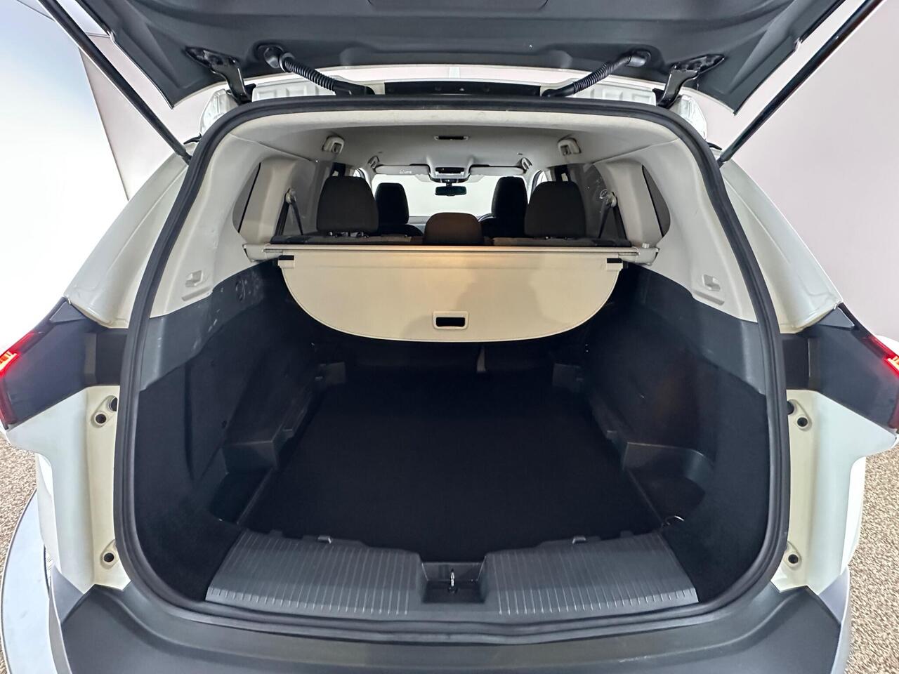 Nissan X-Trail DY73JNJ