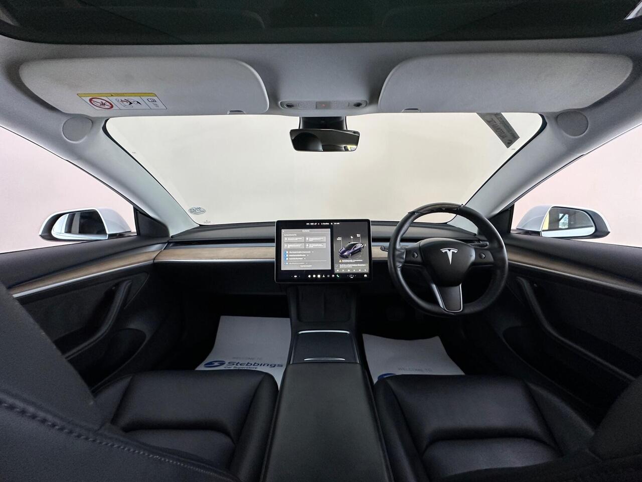 Tesla Model 3 AF72VLV