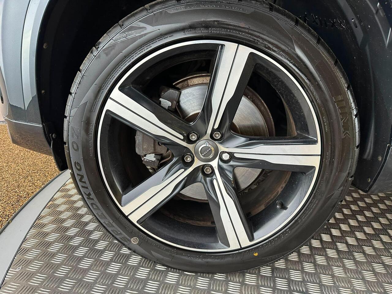 Volvo XC90 DF18LCM
