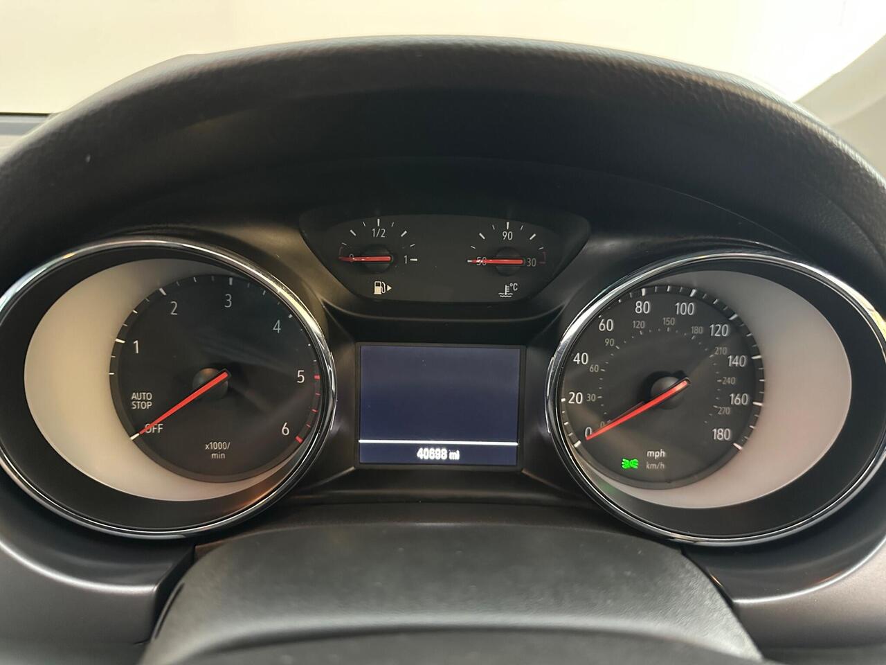 Vauxhall Astra DU70YZC