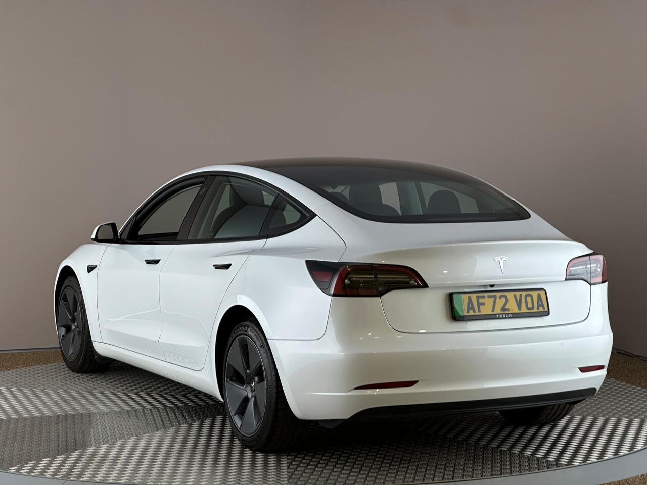 Tesla Model 3 AF72VOA