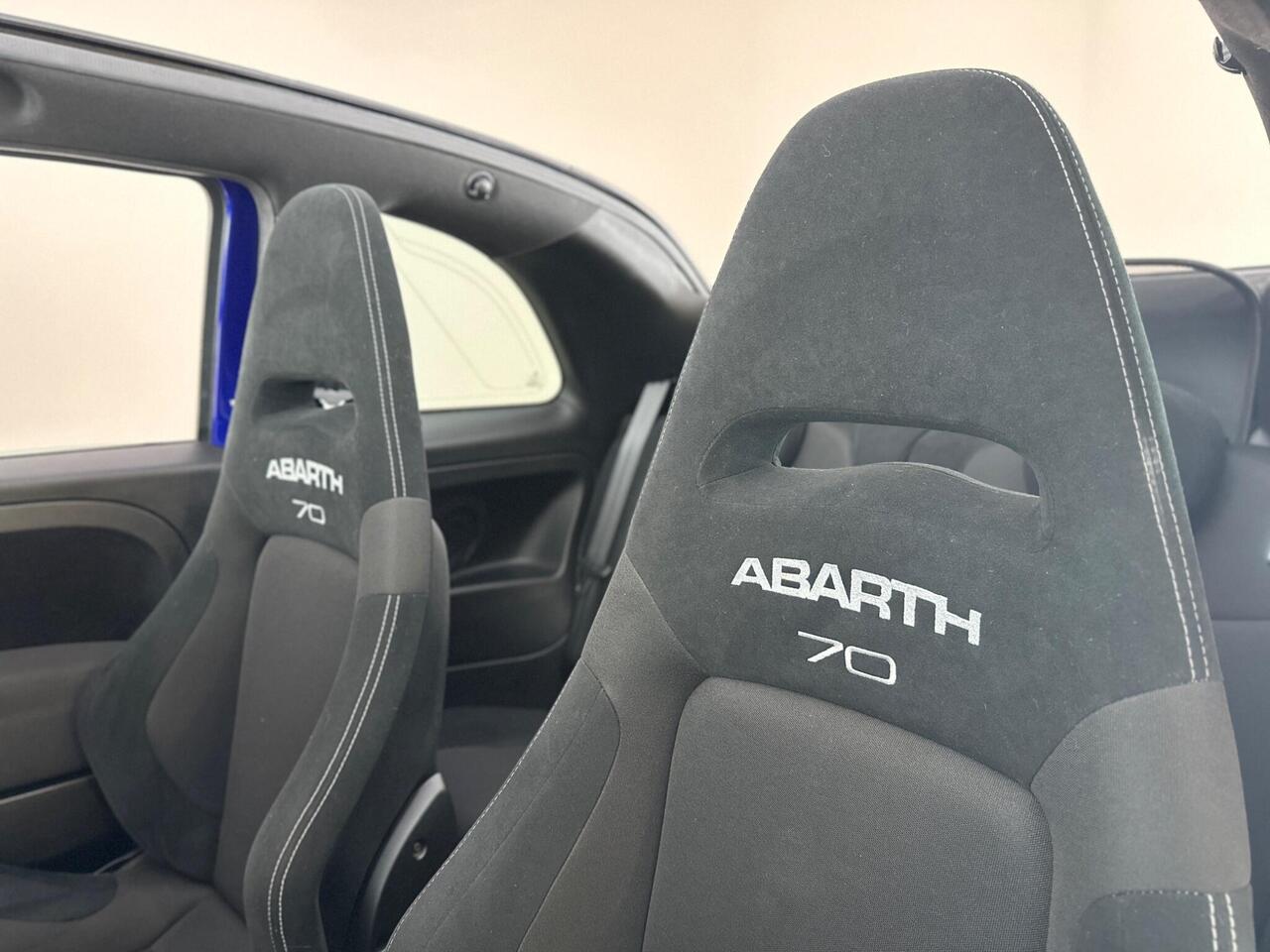 Abarth 595C AE70GAX