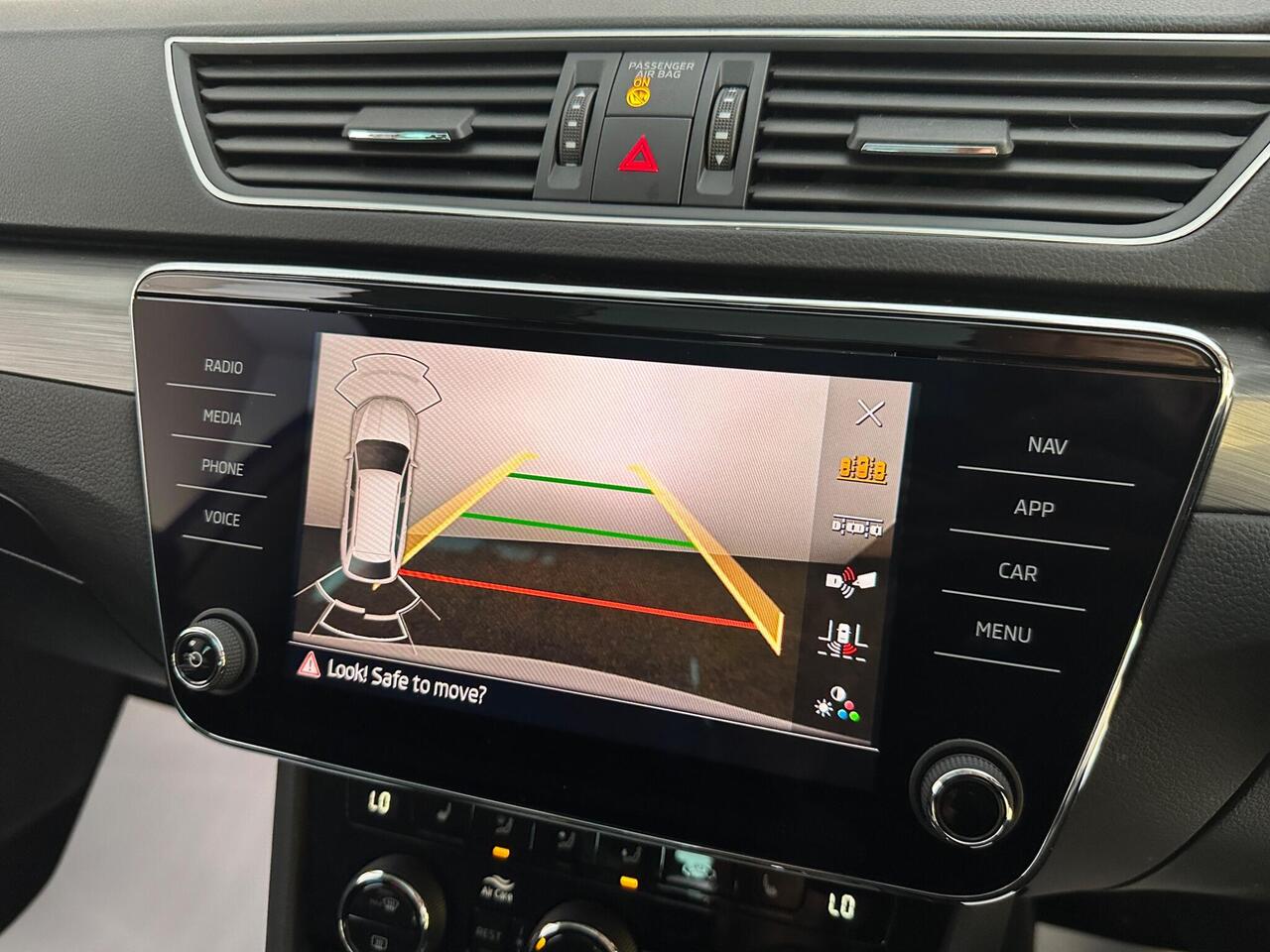 Skoda Superb SD72XZS
