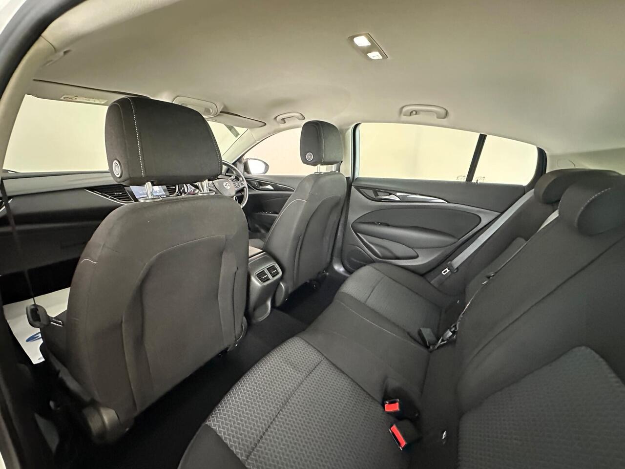 Vauxhall Insignia VK71ZPR