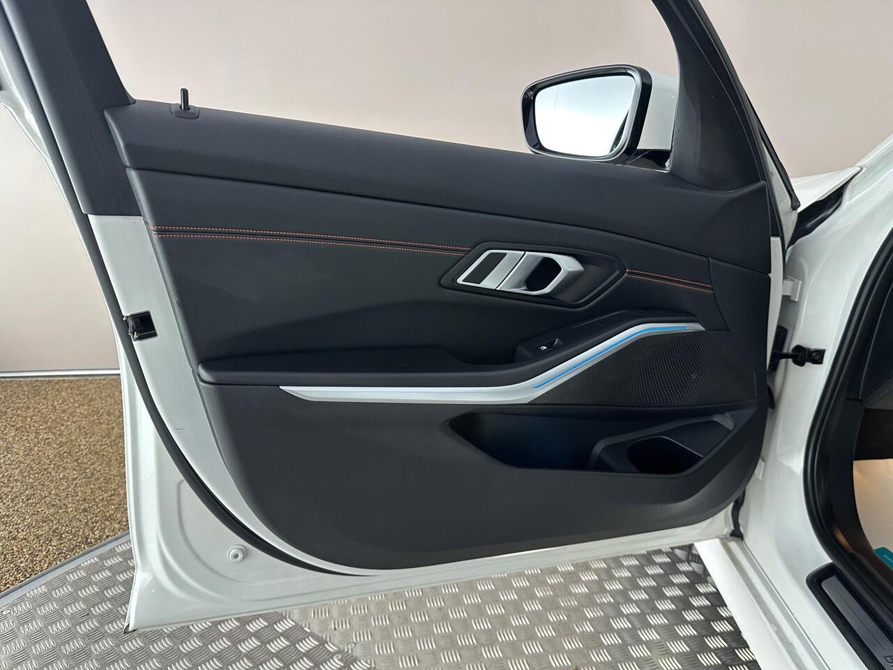 BMW 3 Series AP21OCO