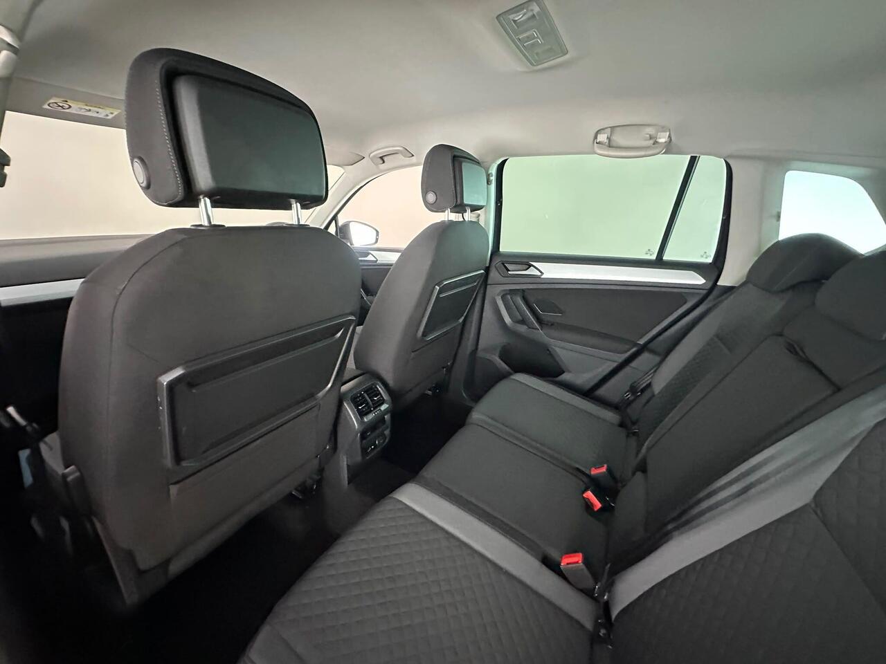 Volkswagen Tiguan KV19OKL