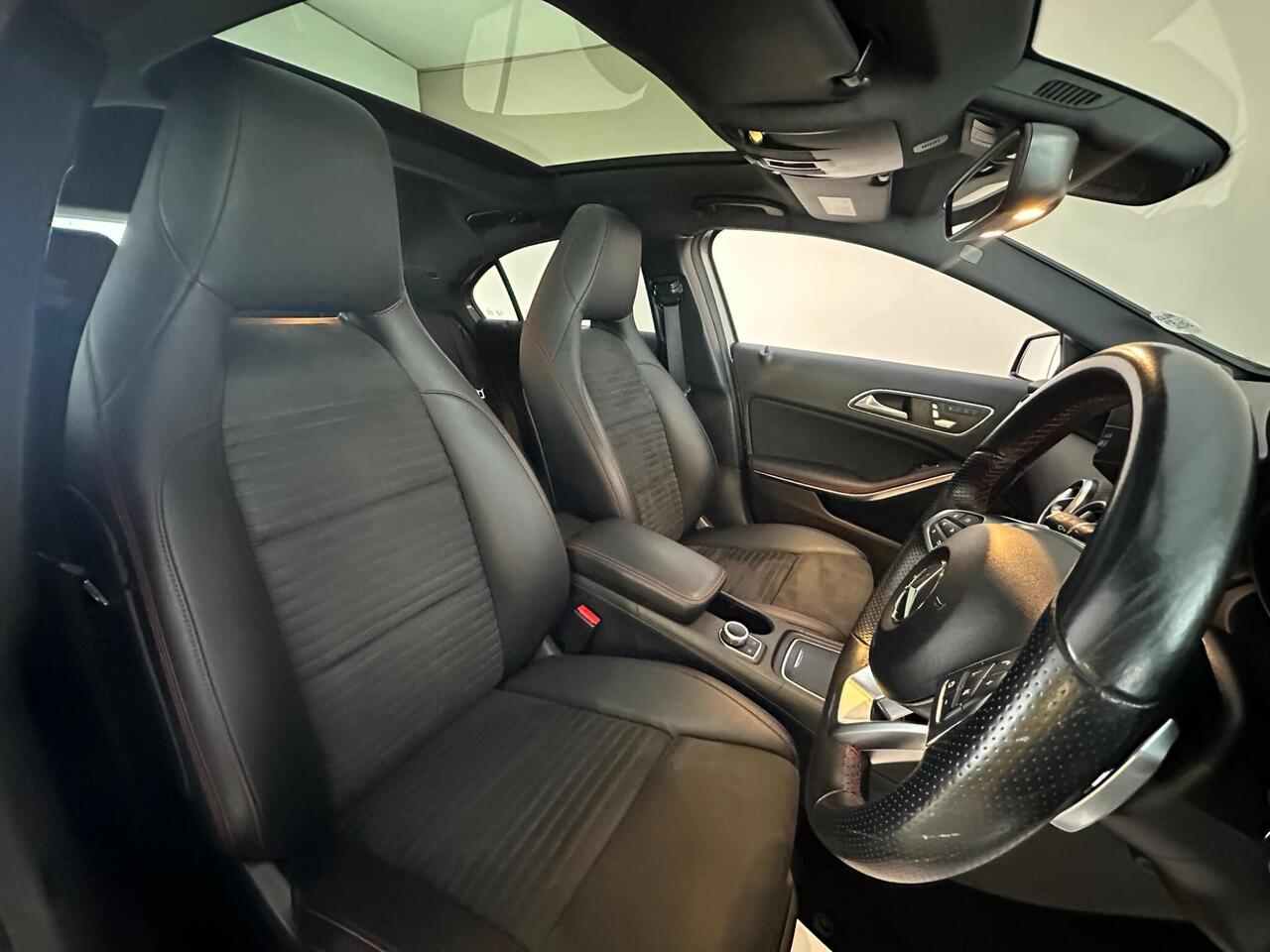 Mercedes-Benz A Class AX67HFB