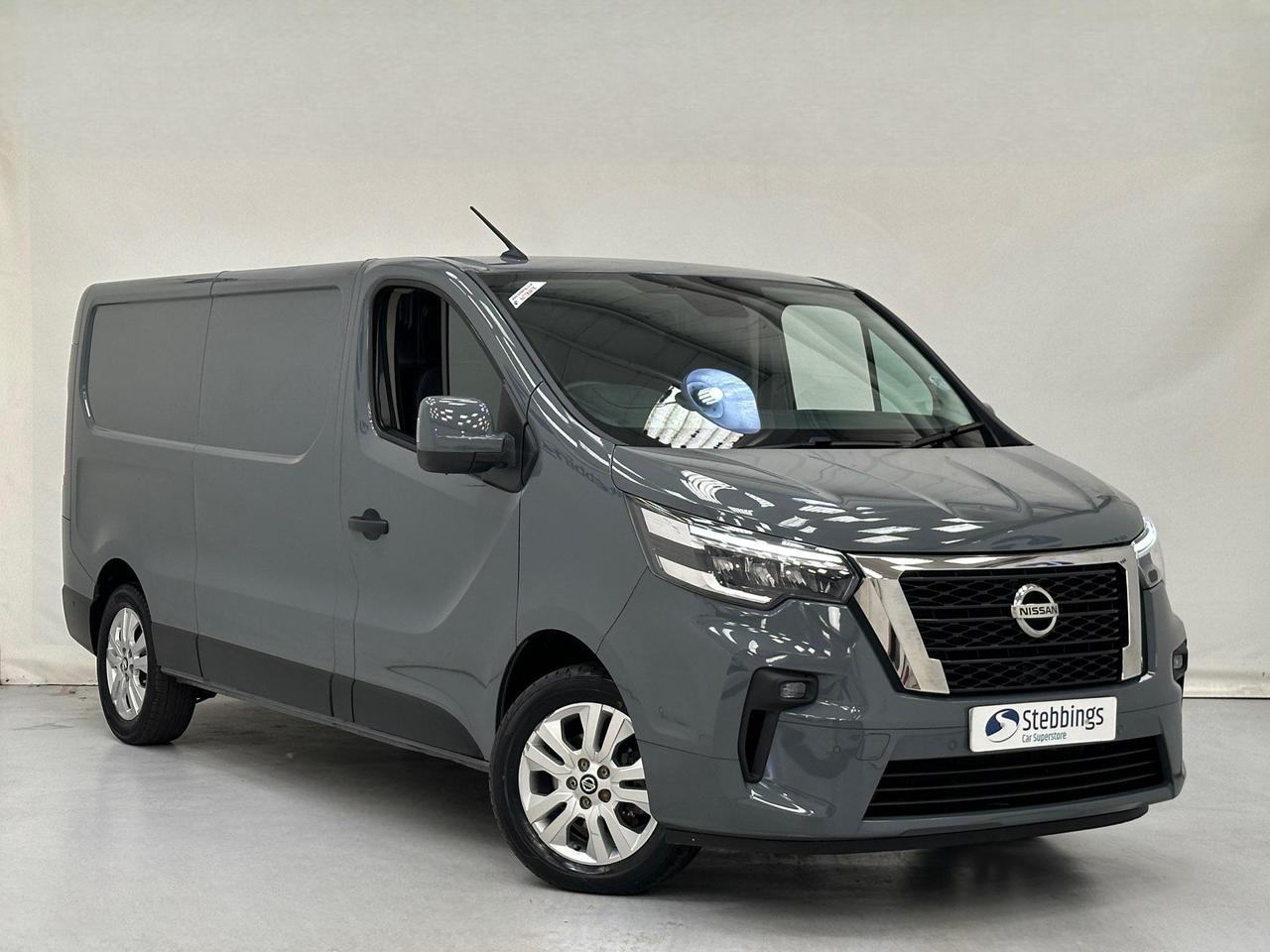 Nissan Primastar DL72BWH