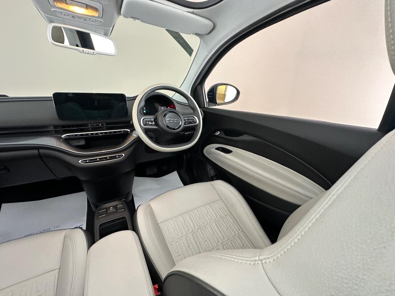 Fiat 500e C EP21HBA