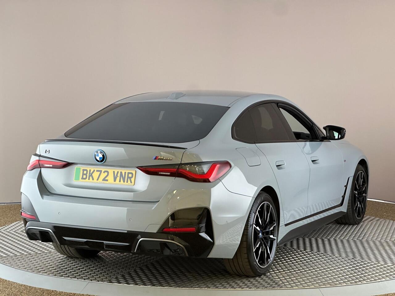 BMW i4 BK72VNR