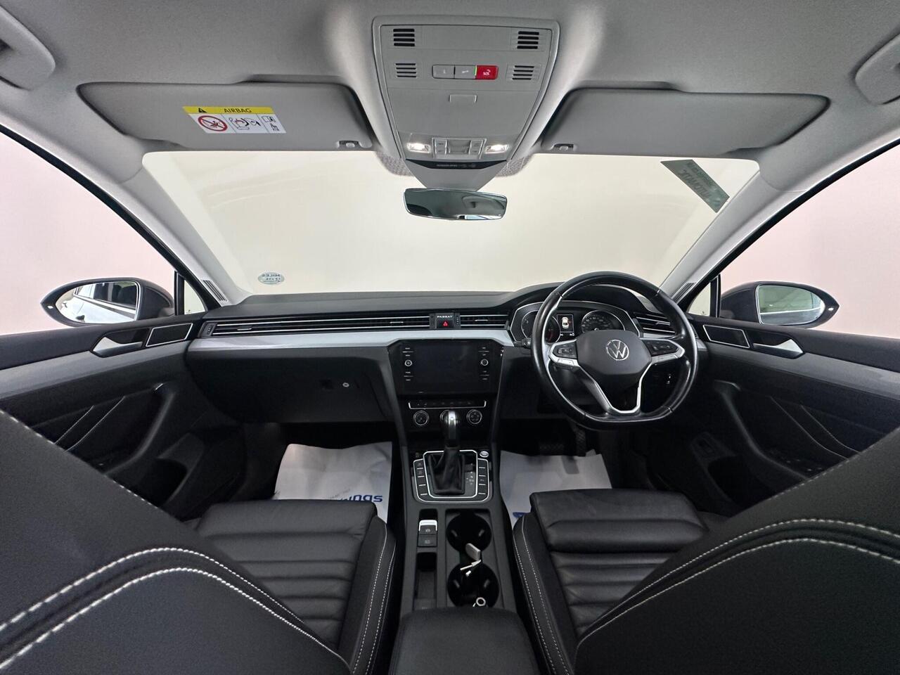 Volkswagen Passat YE70PYB