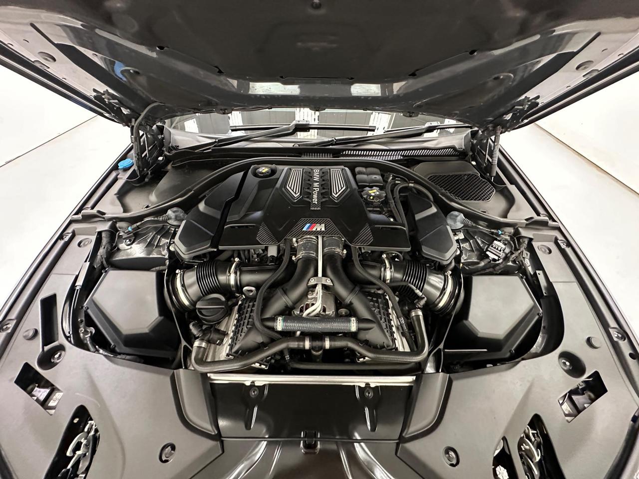 BMW M5 FB21XCK