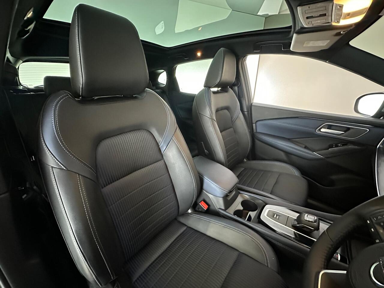 Nissan Qashqai DX71UNR