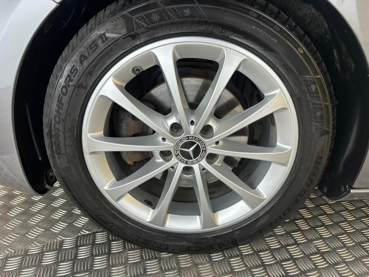 Mercedes-Benz A Class KS68KZH