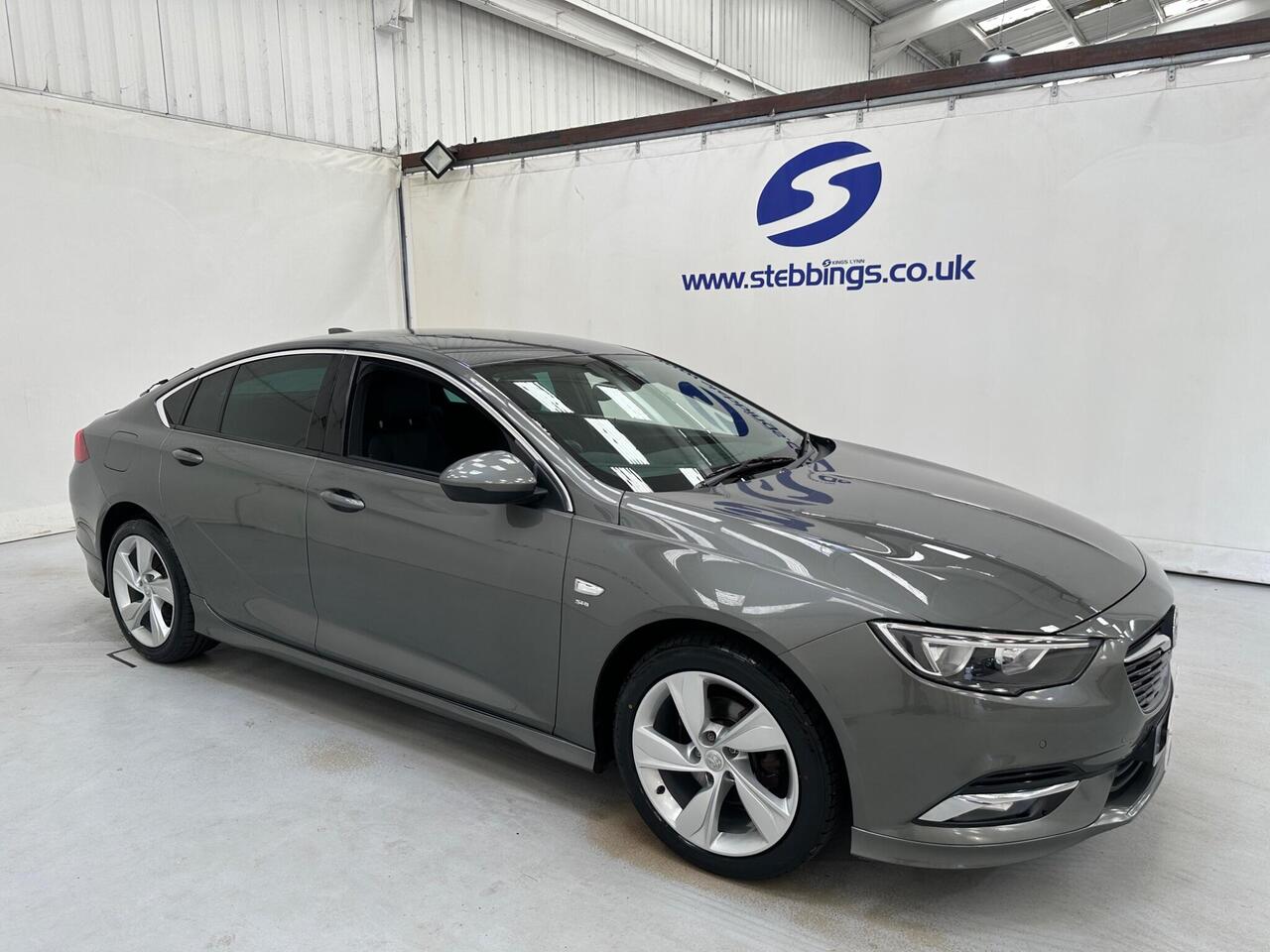 Vauxhall Insignia BG18OSM