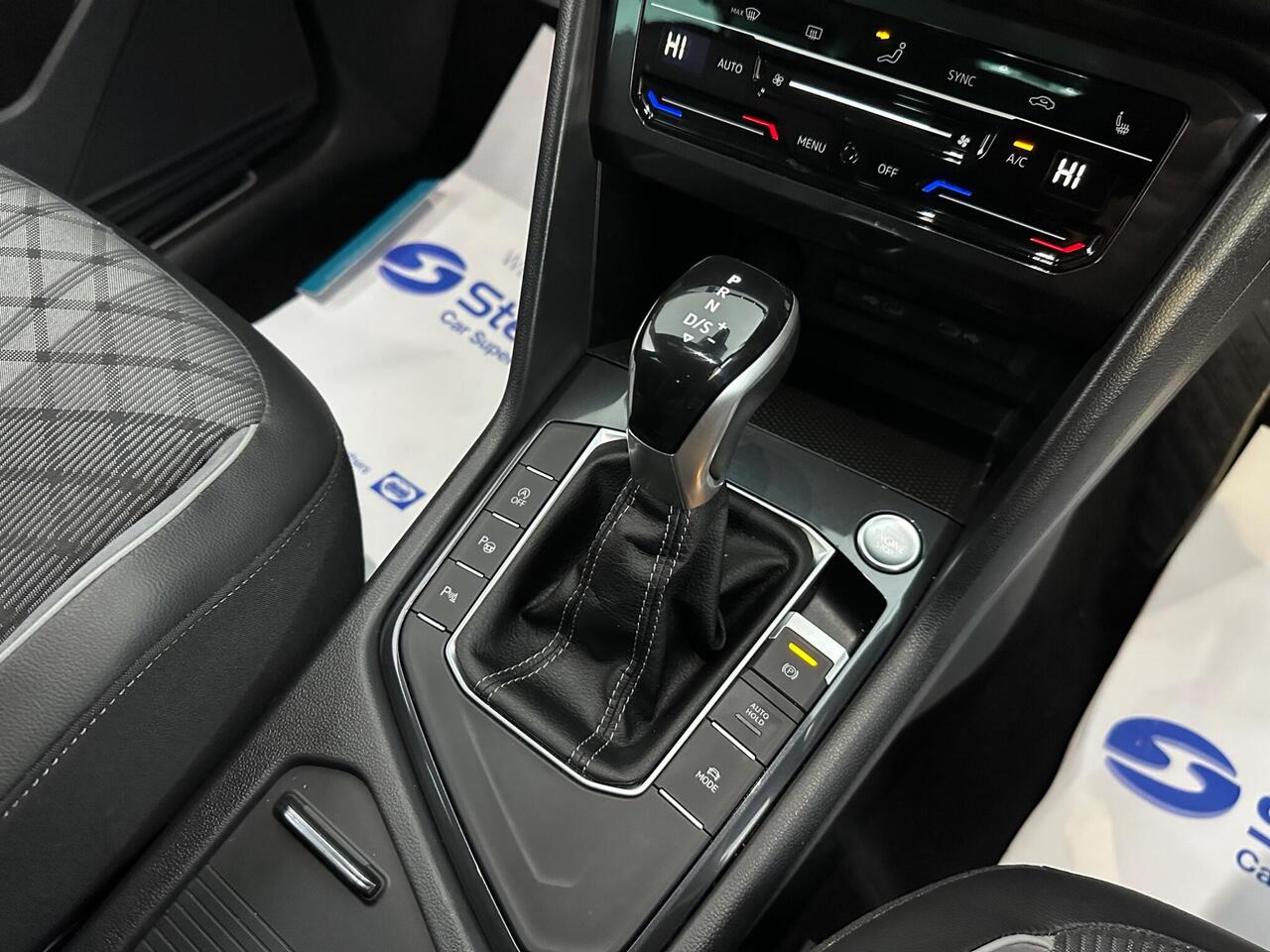 Volkswagen Tiguan VO24XRH