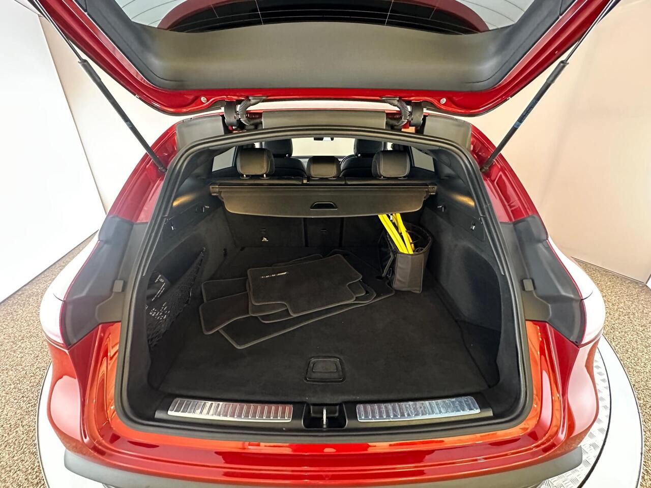 Mercedes-Benz EQC LL71KCN