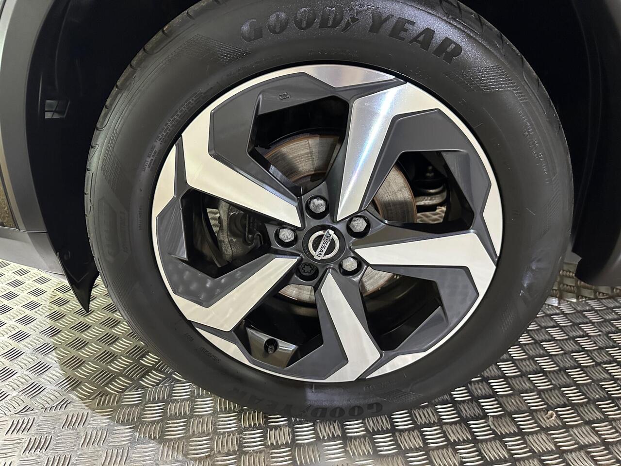 Nissan Qashqai DY71FGE