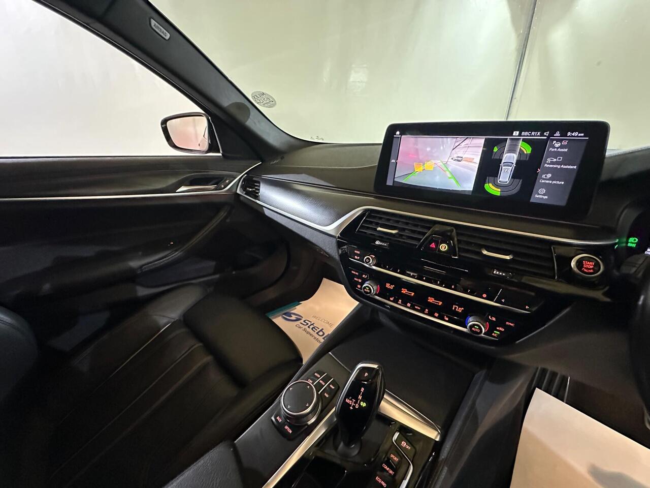 BMW 5 Series AO71YKJ