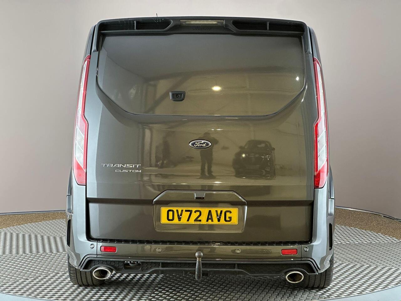 Ford Transit Custom OV72AVG