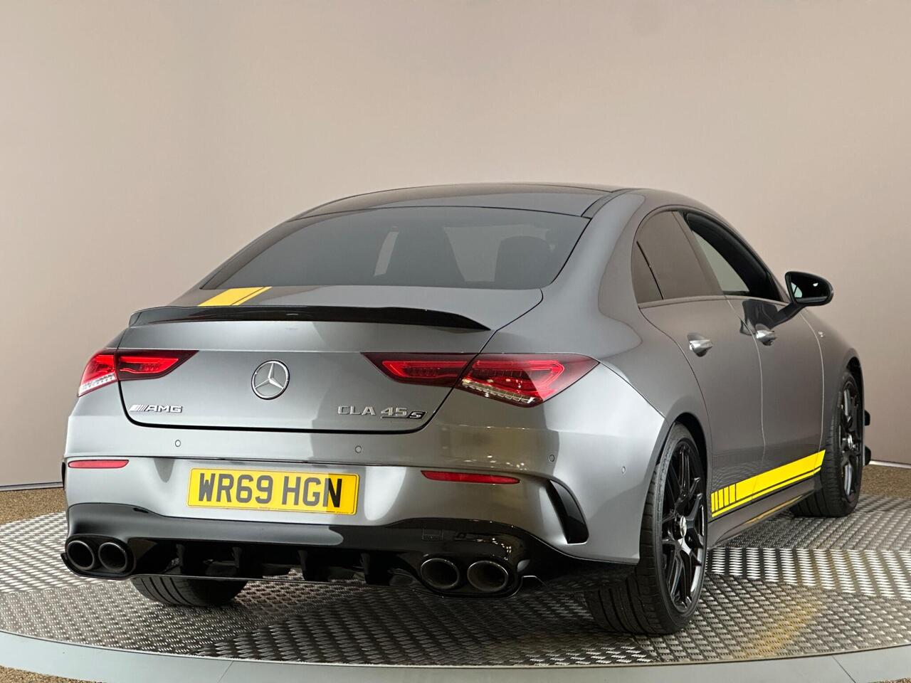 Mercedes-Benz CLA WR69HGN