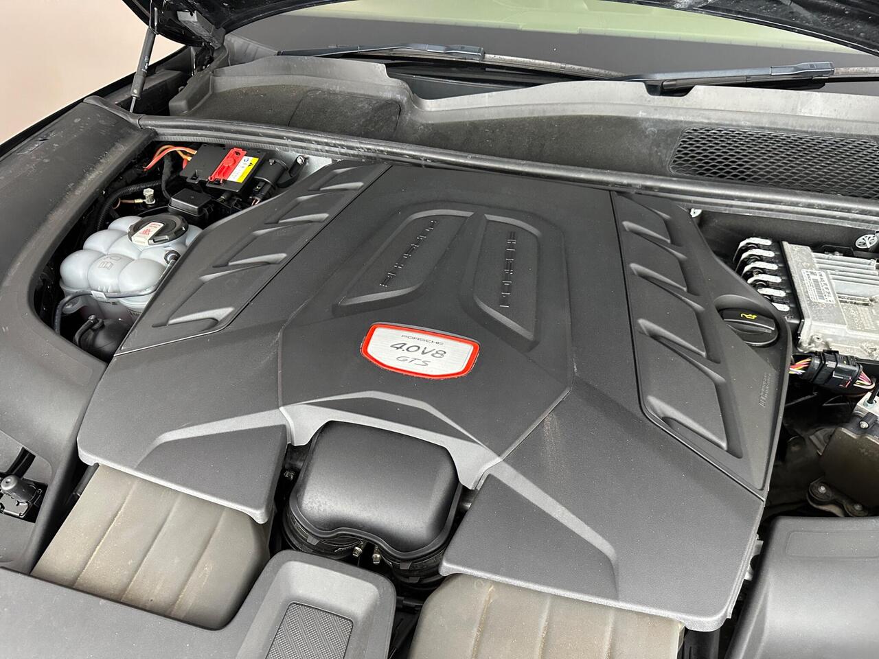 Porsche Cayenne AO22XFK