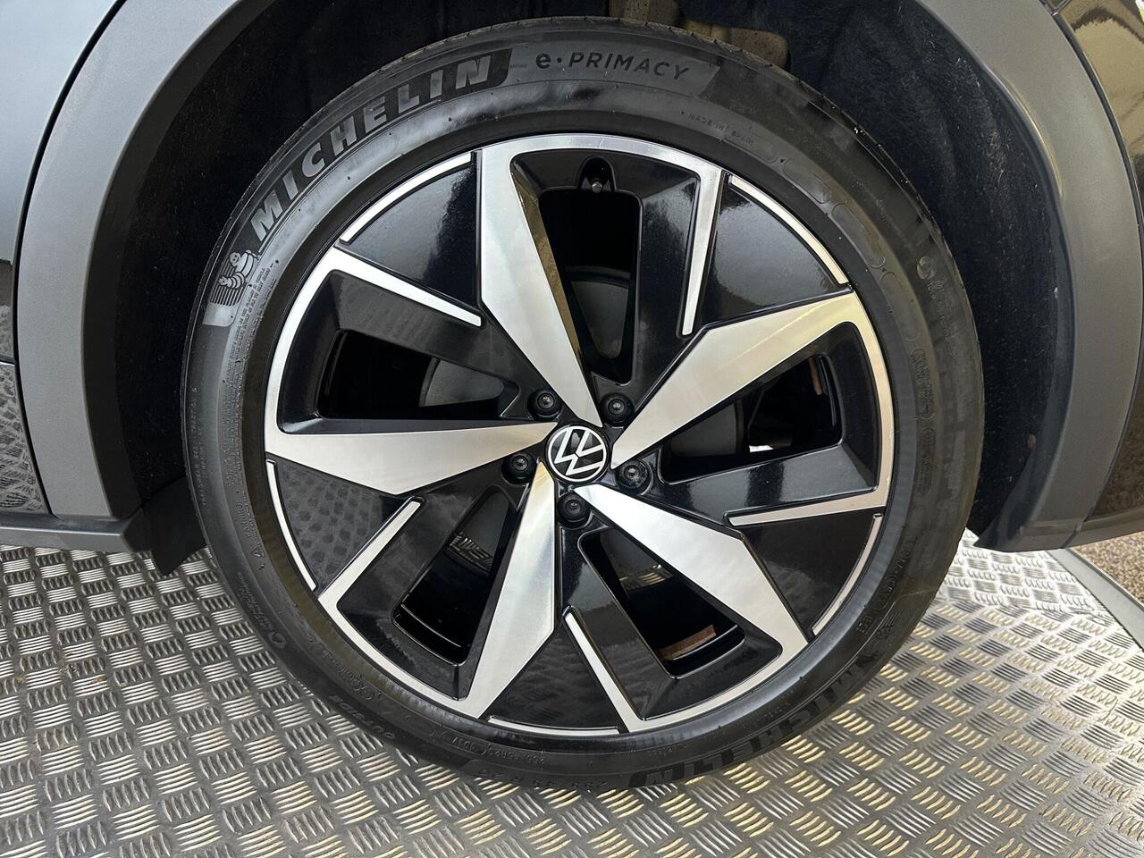 Volkswagen ID.5 YH23DTN