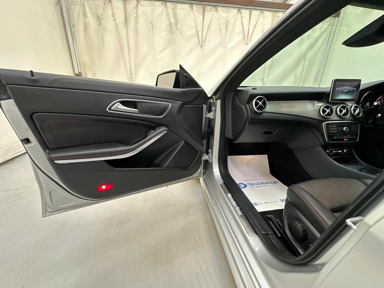 Mercedes-Benz CLA KE66ZWJ