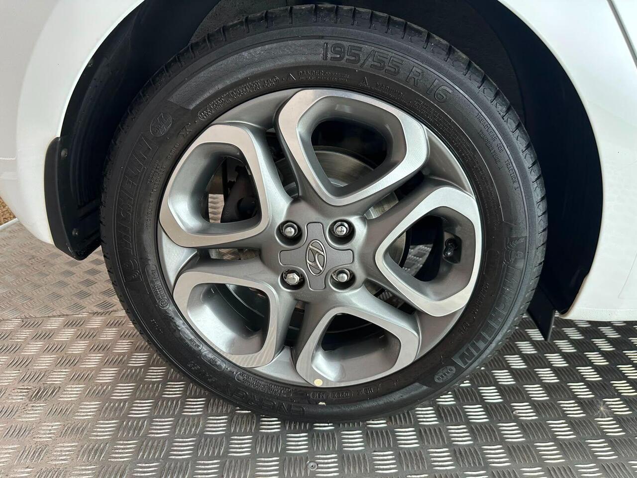 Hyundai i20 OY20ERX