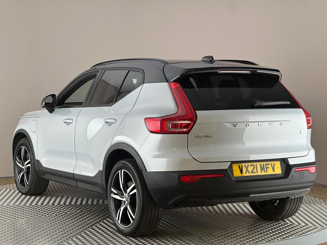 Volvo XC40 VX21MFV