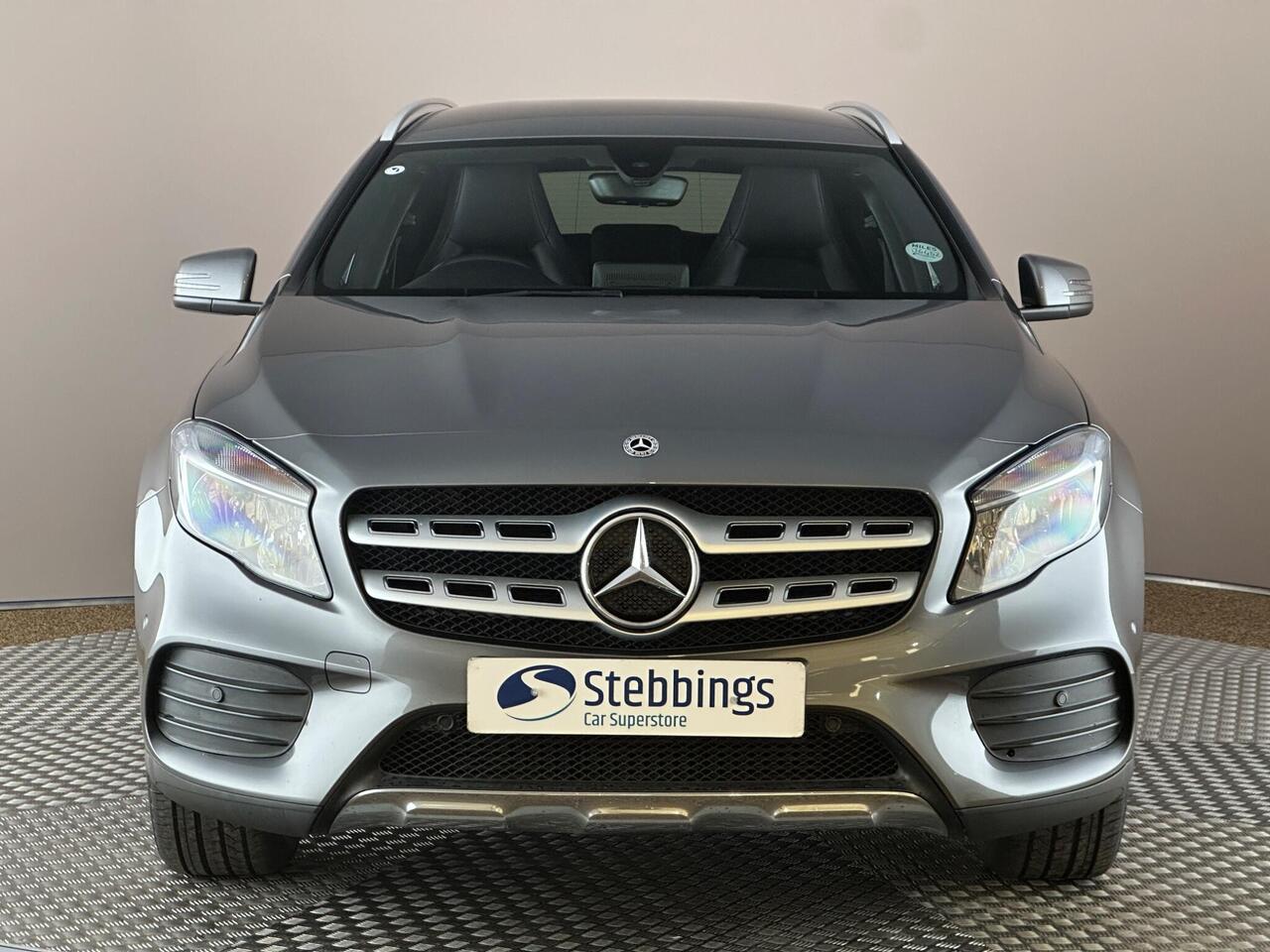 Mercedes-Benz GLA SP68OND