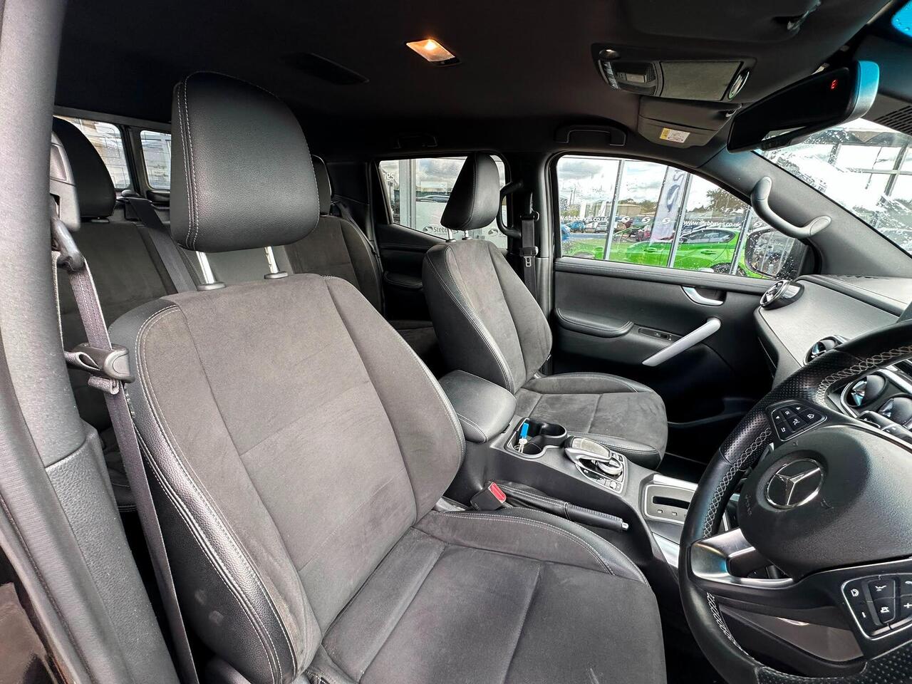 Mercedes-Benz X Class EJ20XJB