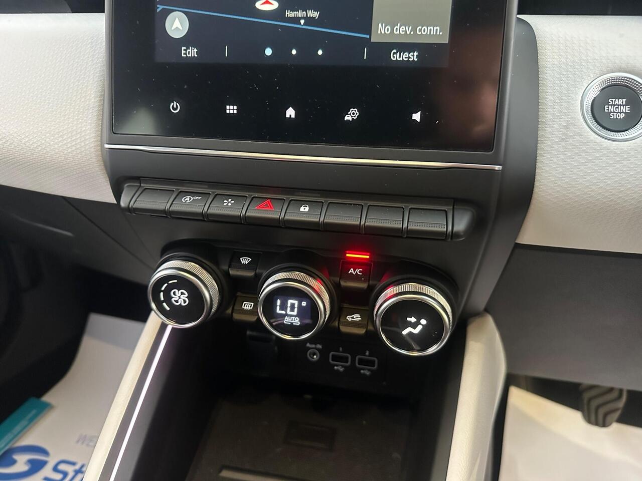 Renault Clio AK23UCE