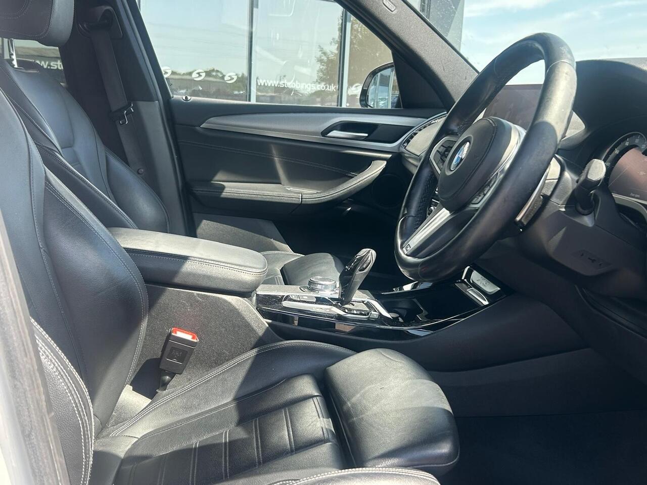BMW X3 YL19ZFP
