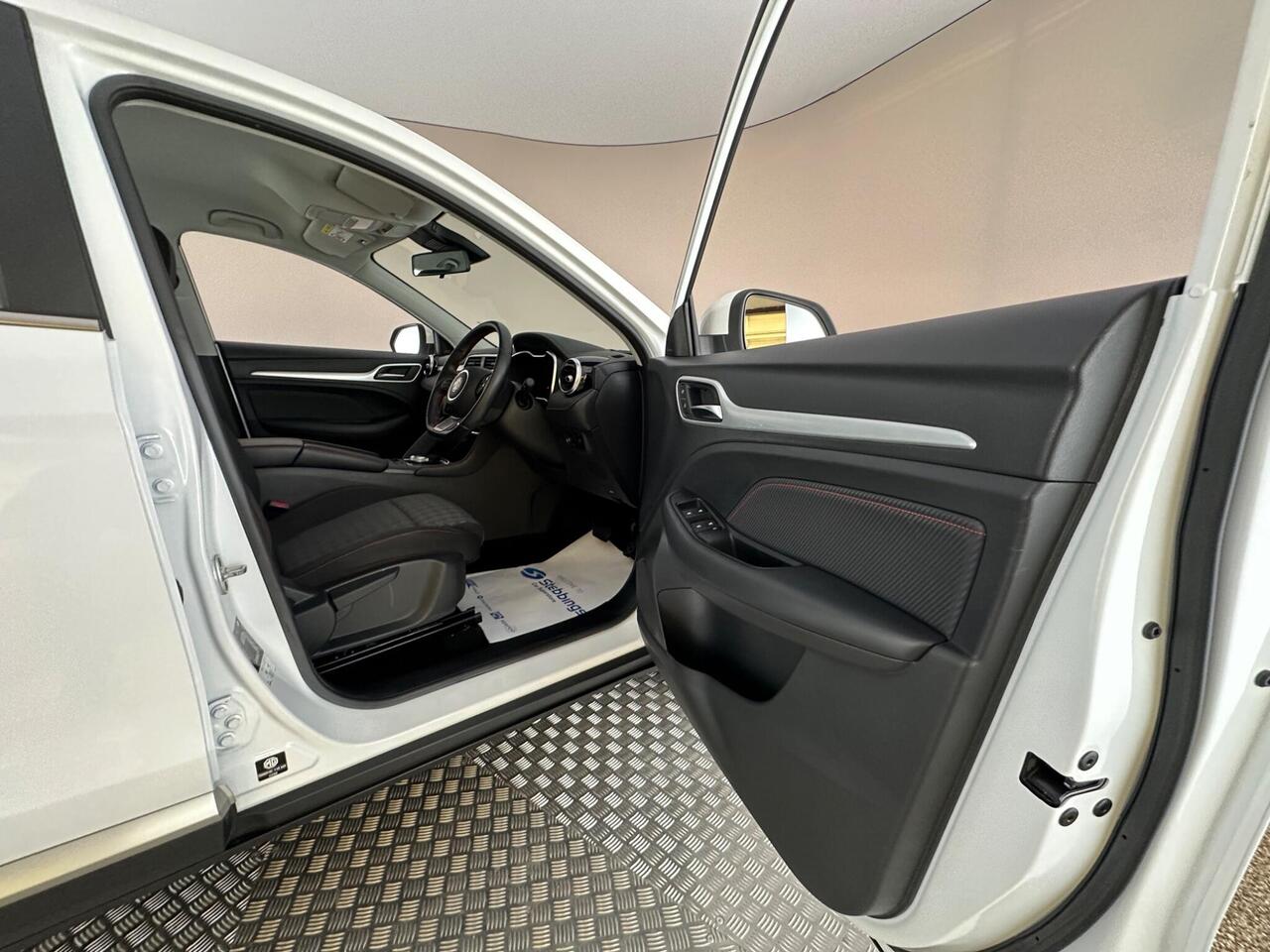 MG MG ZS YP23FVR