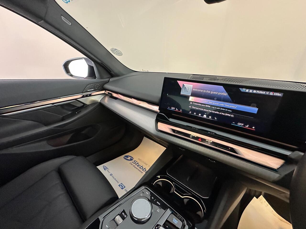 BMW i5 ML24HHM