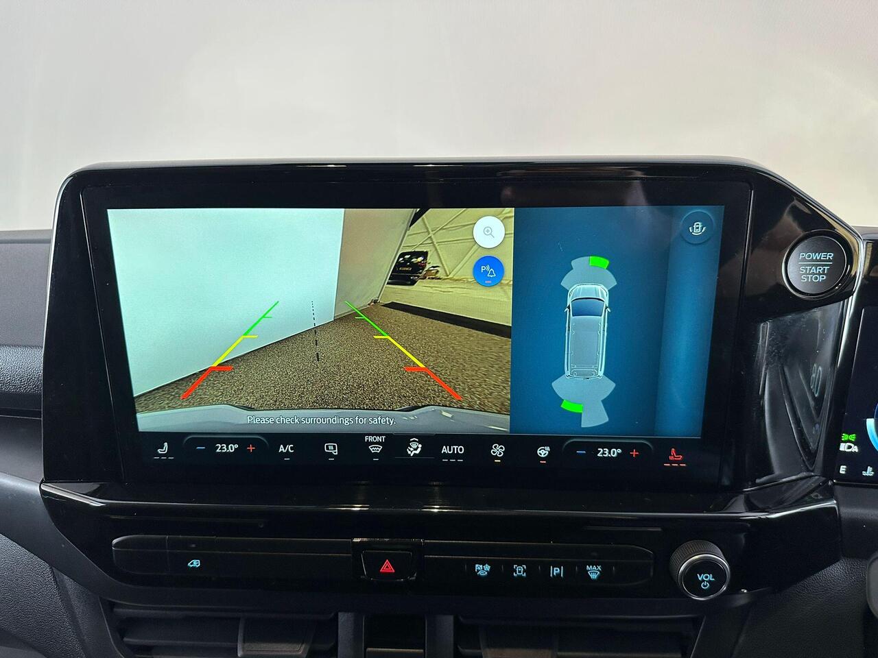 Ford Transit Custom SD25YEC