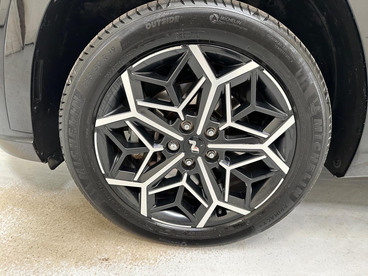 Hyundai TUCSON BJ22SZY