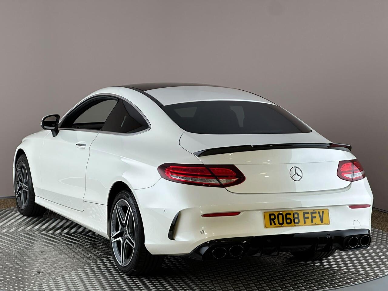 Mercedes-Benz C Class RO68FFV