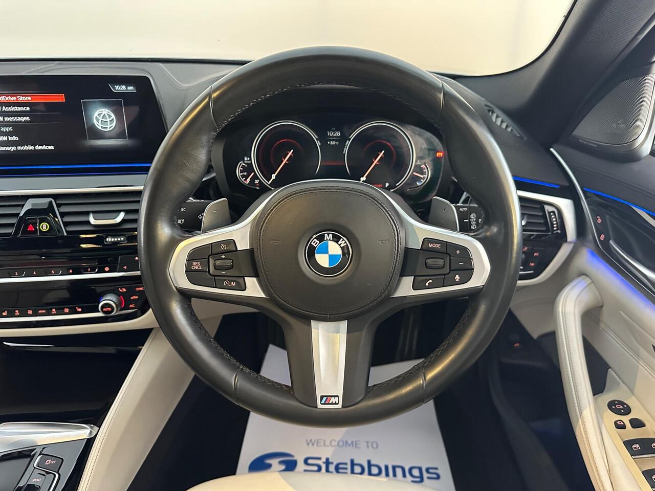 BMW 5 Series YK18JUW