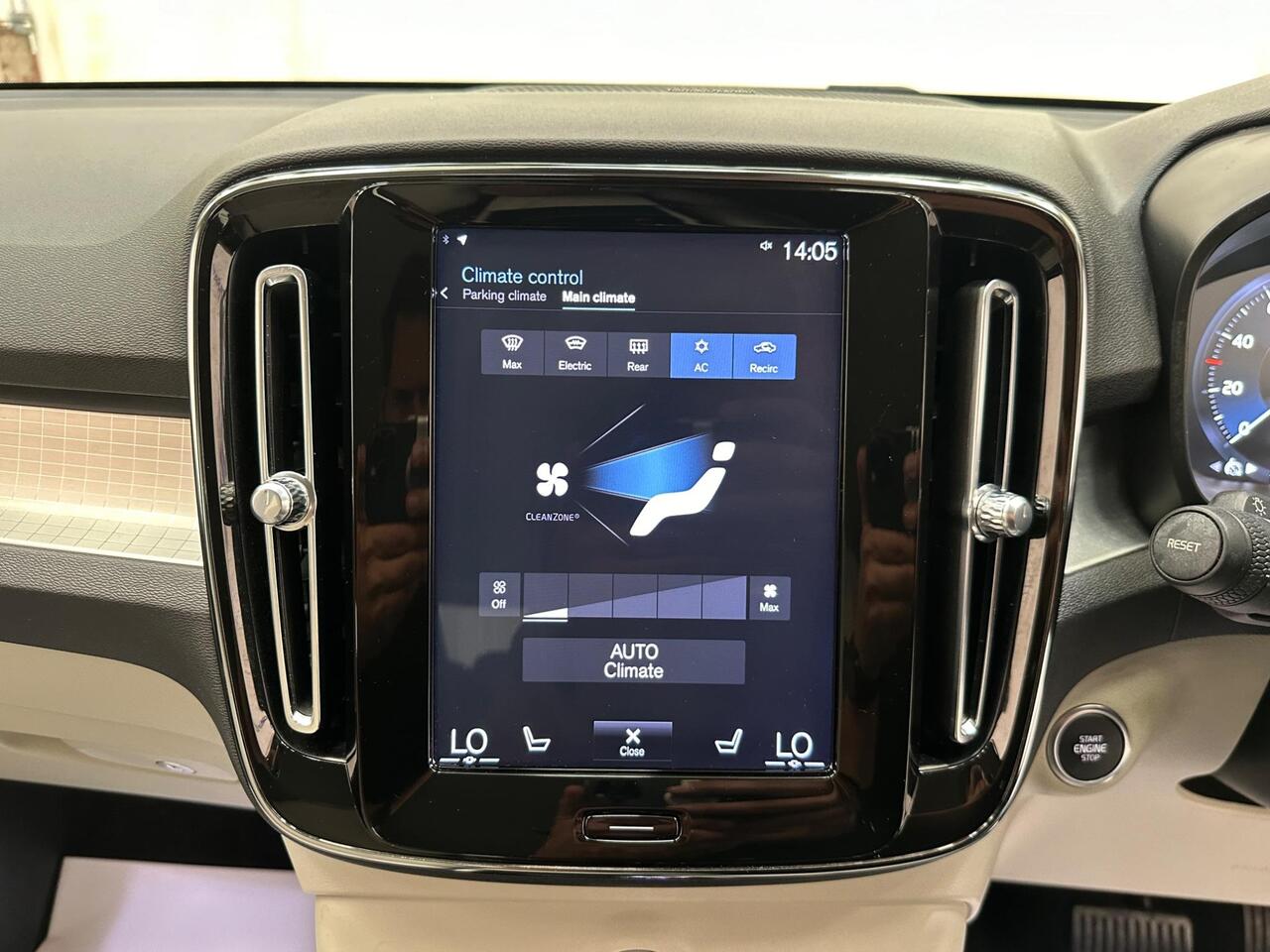 Volvo XC40 LO69EFW